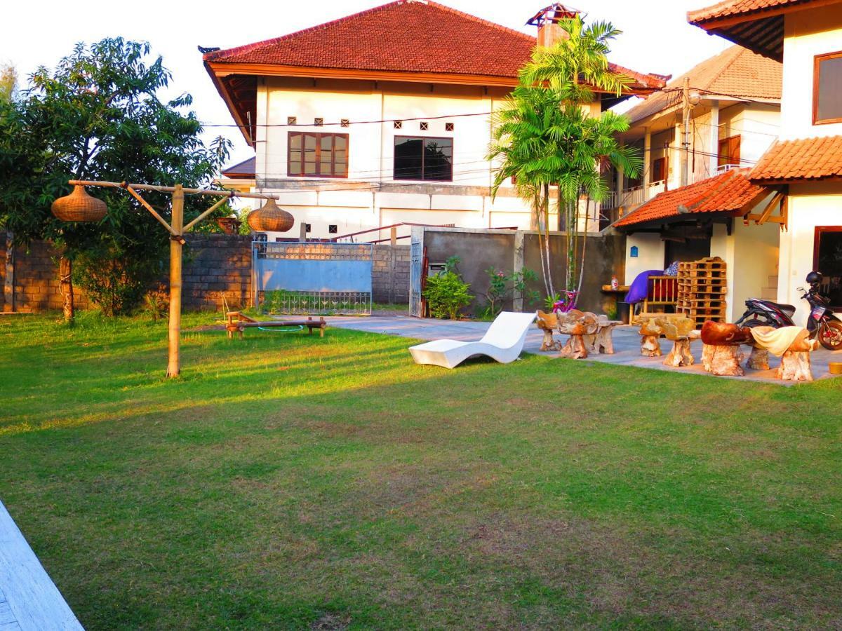 Bali Utopia Backpacker Jimbaran Buitenkant foto